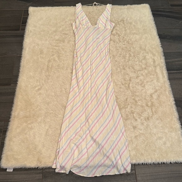 NWT Princess Polly Lovelle Bias Cut Striped Maxi Dress Gown- Size 10 - Picture 4 of 8